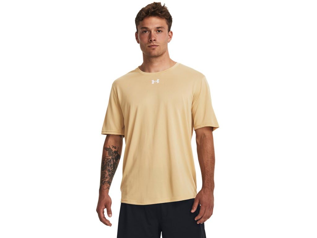 Under Armour Men's Team Tech Loose Cardinal Short Sleeve Shirt