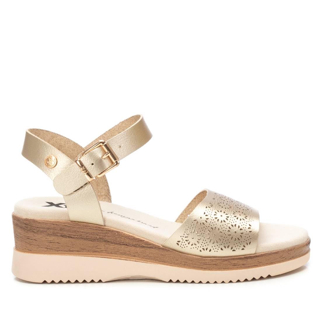 XTI - Women's Sandals - Comfortable and Versatile Footwear - Casual Fashion