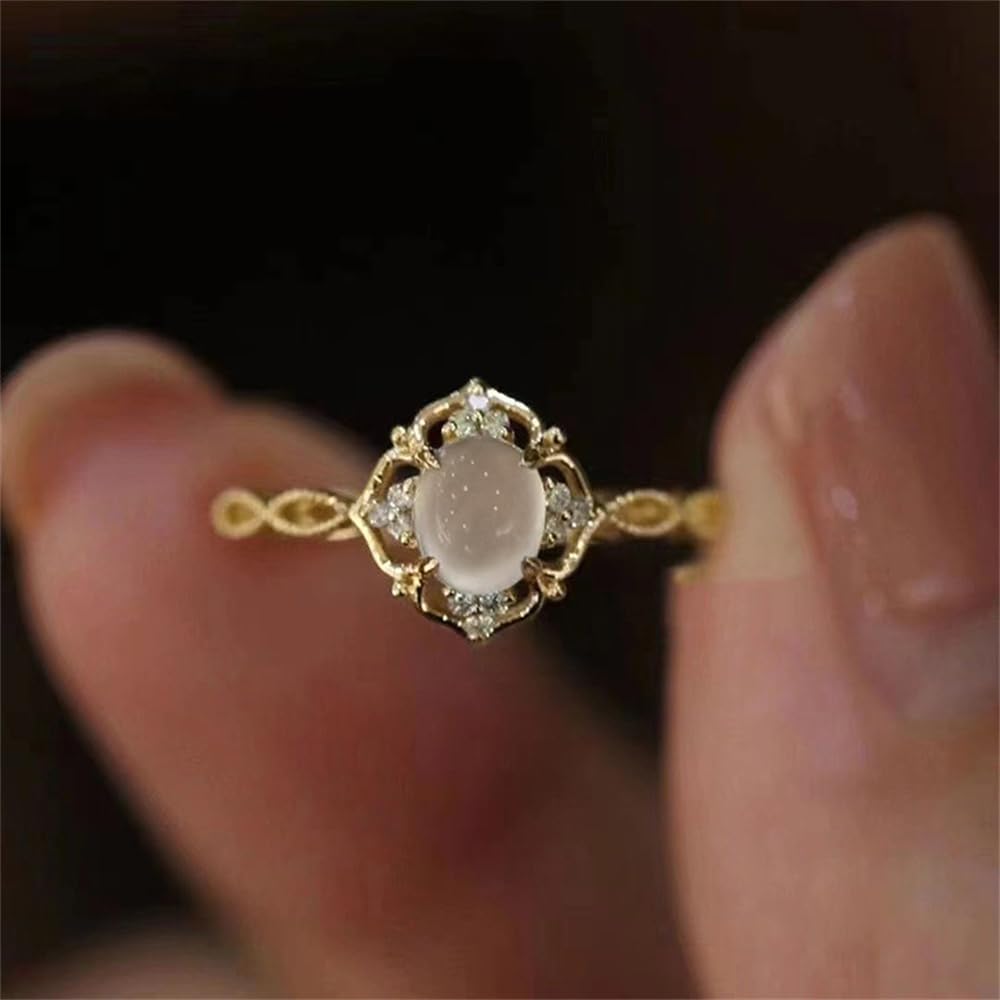 Elegant Lady's Wedding Ring with Oval Imitation Moonstone Graceful Gold Color Je