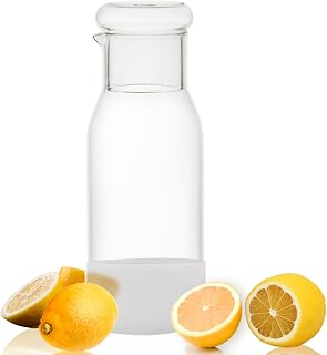 hjn Pichet en verre avec couvercle - Carafe à eau en verre avec couvercle - Carafe à eau pour réfrigérateur, boissons froides ou chaudes, thé glacé, lait, jus - 830 ml - Couvercle transparent