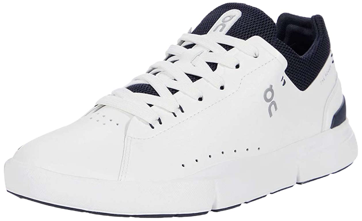 On Women's The Roger Advantage Sneakers