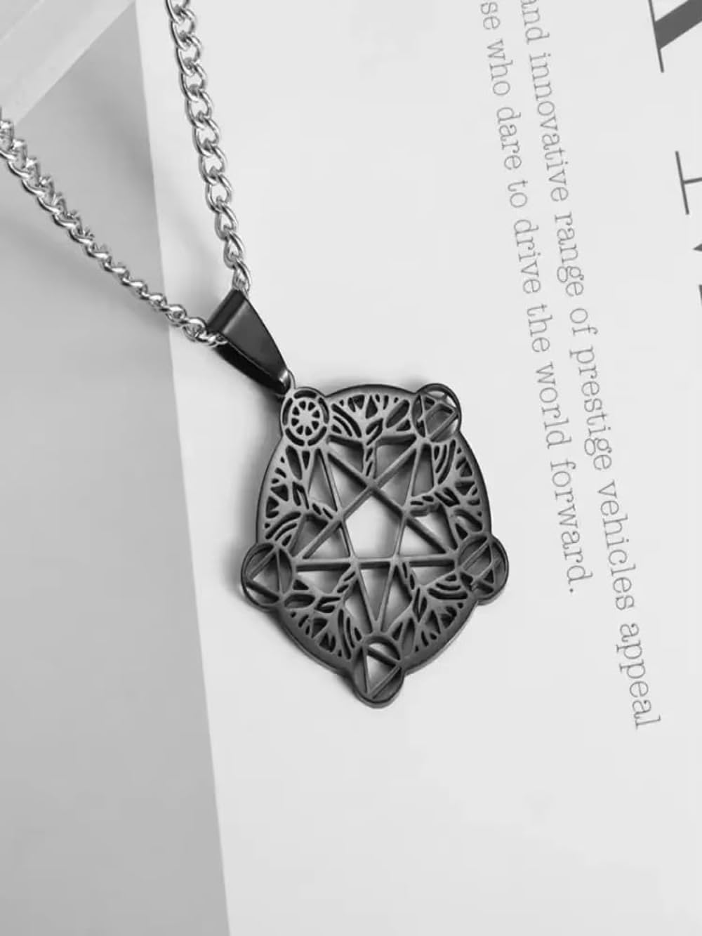 Stainless Steel Wicca Pentagram Pendant Celtic Star Moon Pagan Necklace Good Luc