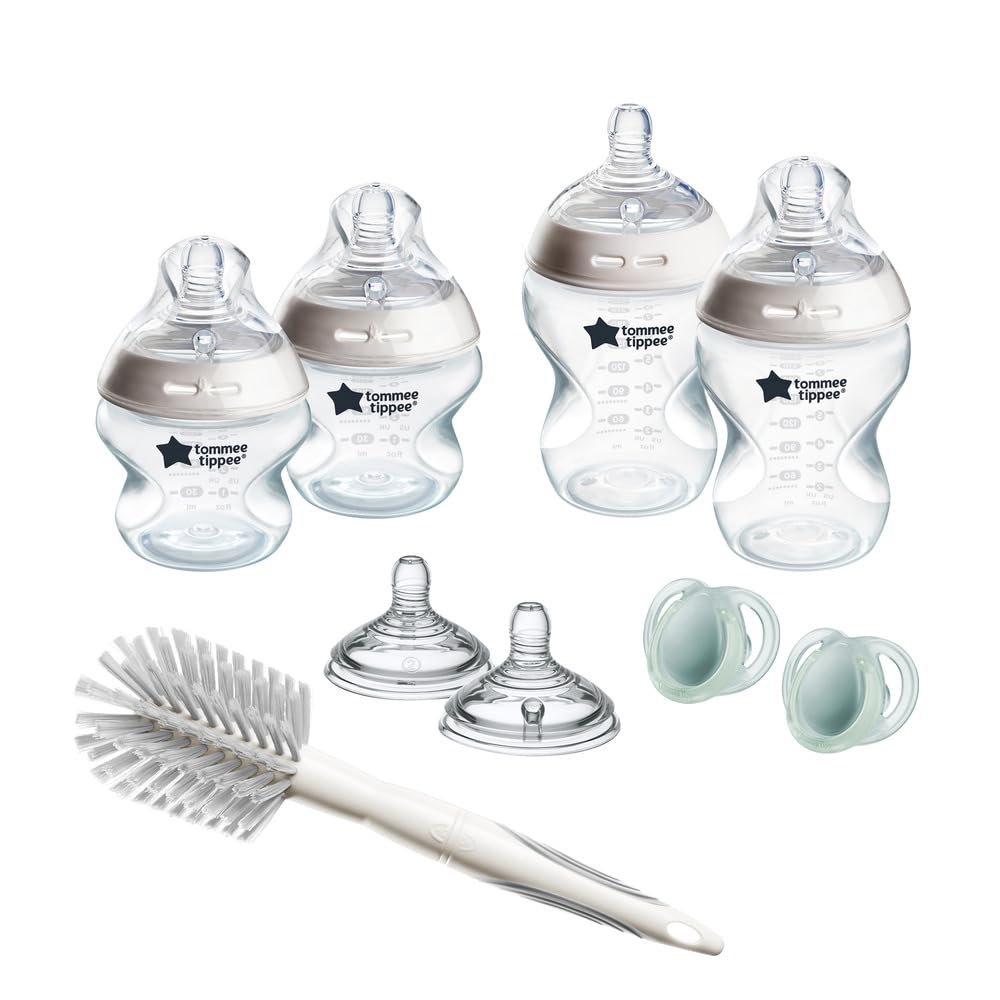 Tommee Tippee Natural Start Newborn Starter Set Anti-Colic | Includes 150ml and 