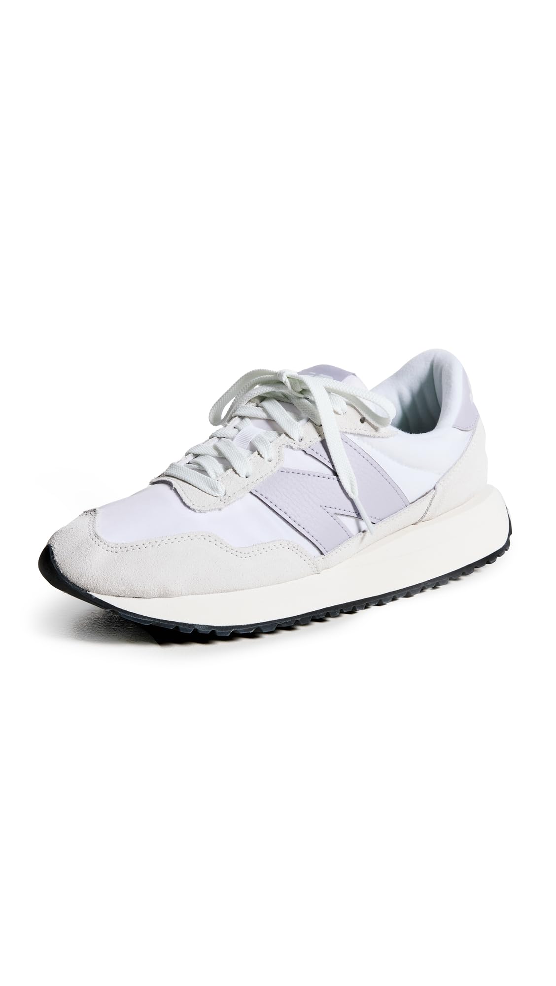 New Balance Women's Casual Sneaker