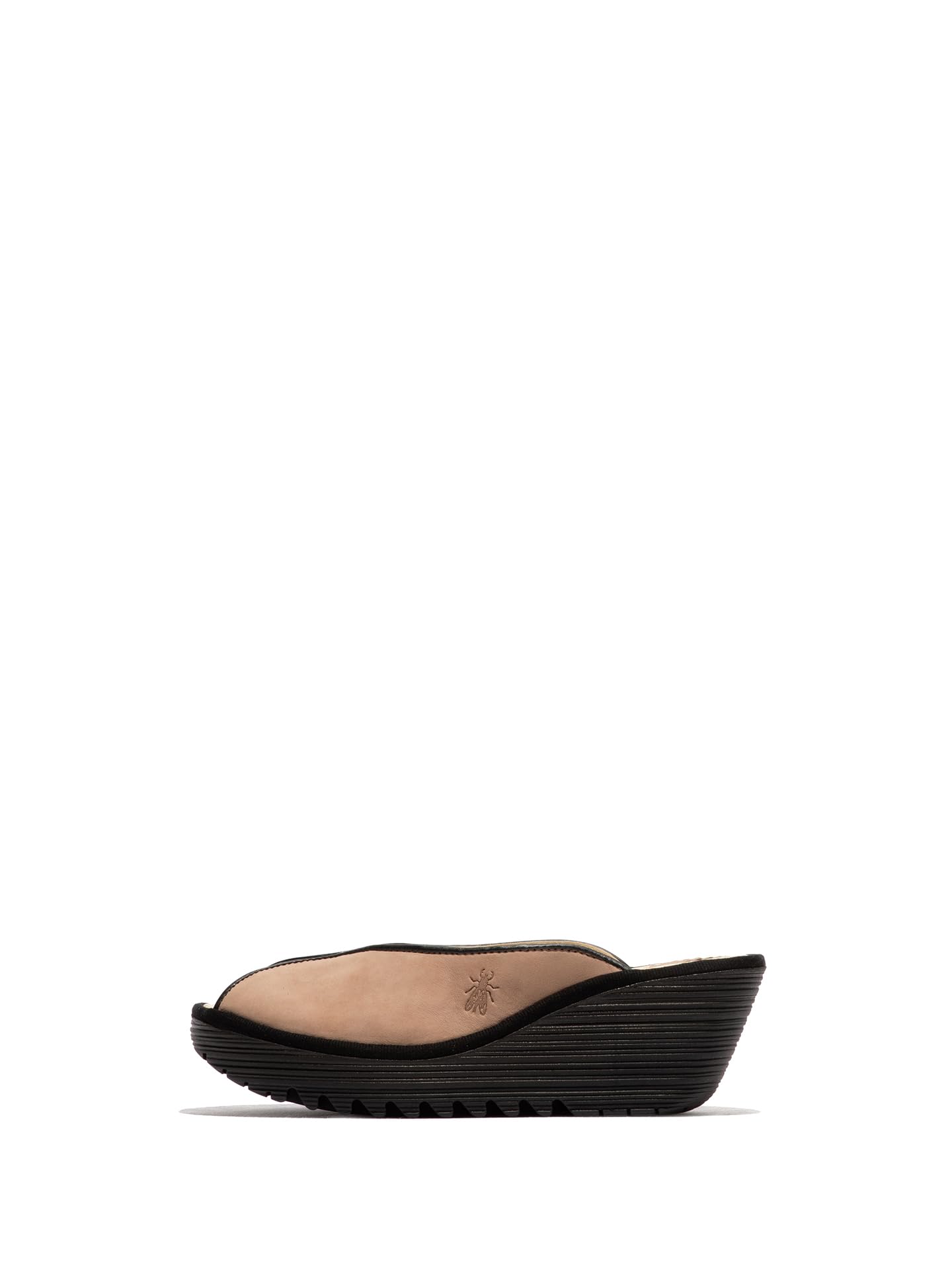 Fly London Youn554fly SandalsWomen