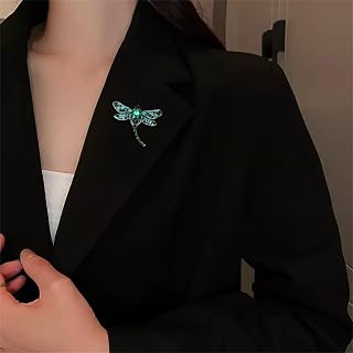 Cute Rhinestone Dragonfly Brooch for Women Men Animals Crystal Pin Green Cubic Zirconia Elegant Dress Suit Bag Clothes Corsage Accessories Jewelry Fashion
