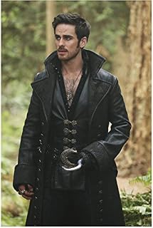 Once Upon a Time Colin O'Donoghue as Captain Hook Looking in Woods 8 x 10 Photo
