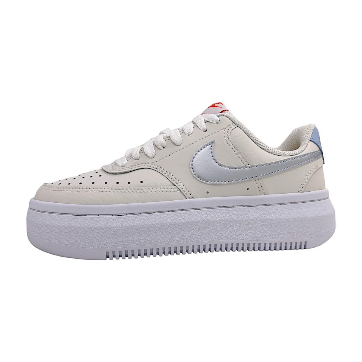 Nike Damen Court Vision AltaSneaker