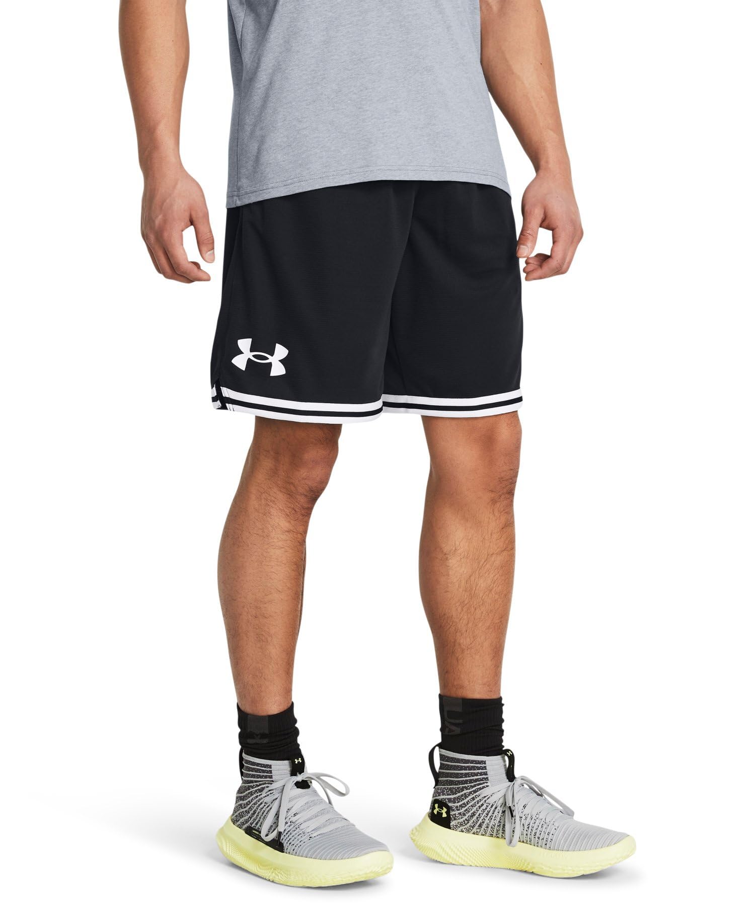 Under Armour 10-inch Perimeter Basketball Shorts – Shorts – Basketball Shorts – 