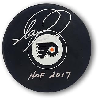 Mark Recchi Autographed Philadelphia Flyers Hockey Puck - Autographed NHL Pucks