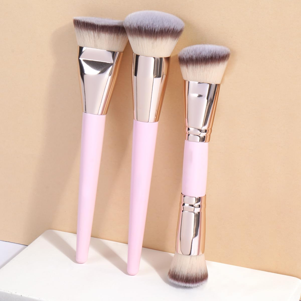 3 Pcs Makeup Brushes: Kabuki Face Makeup Tools Used for Mixing and Shading Liqui