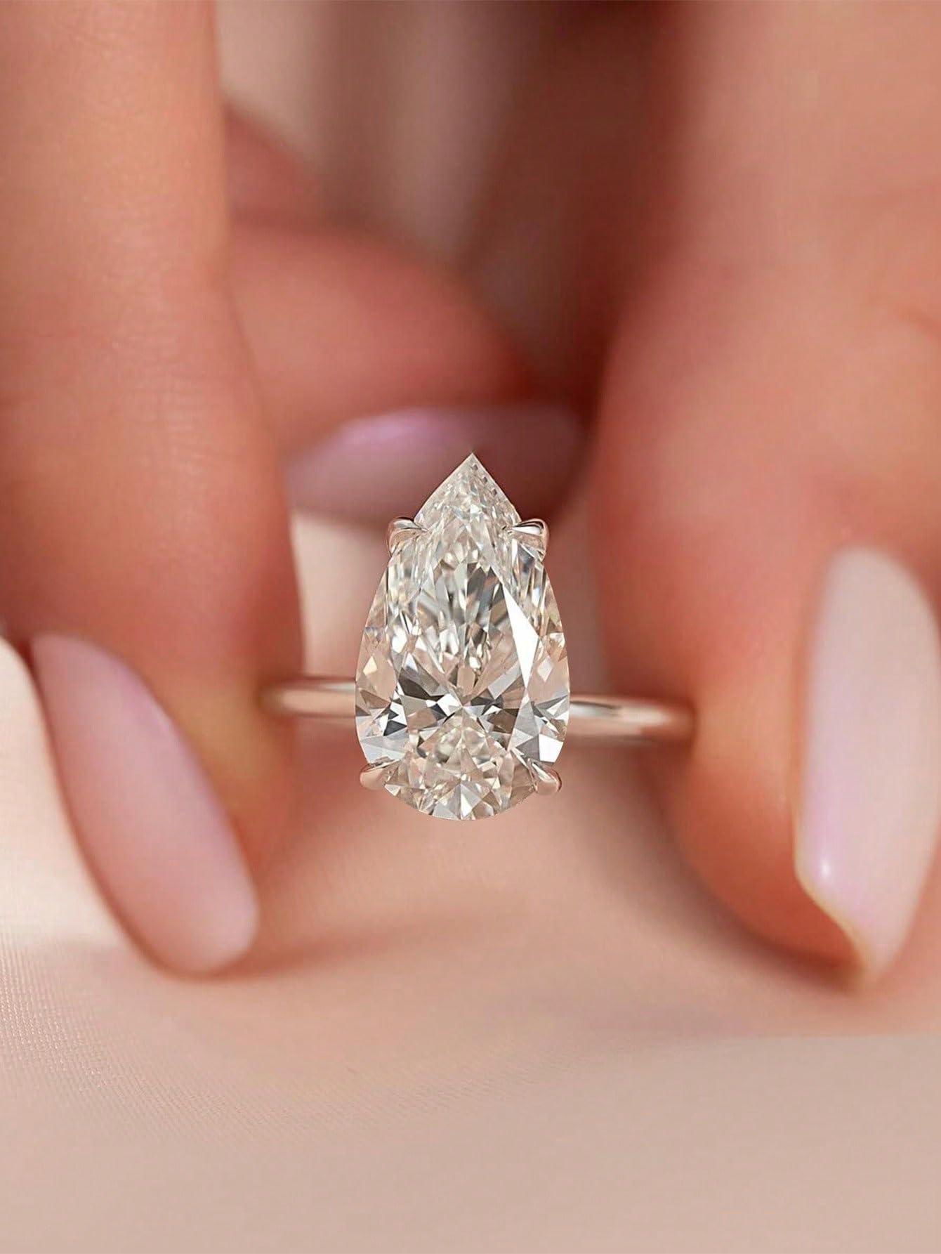 1PC 1 CT 4 CT Pear Shape Solitaire Diamond Engagement Ring High Luster Simple El