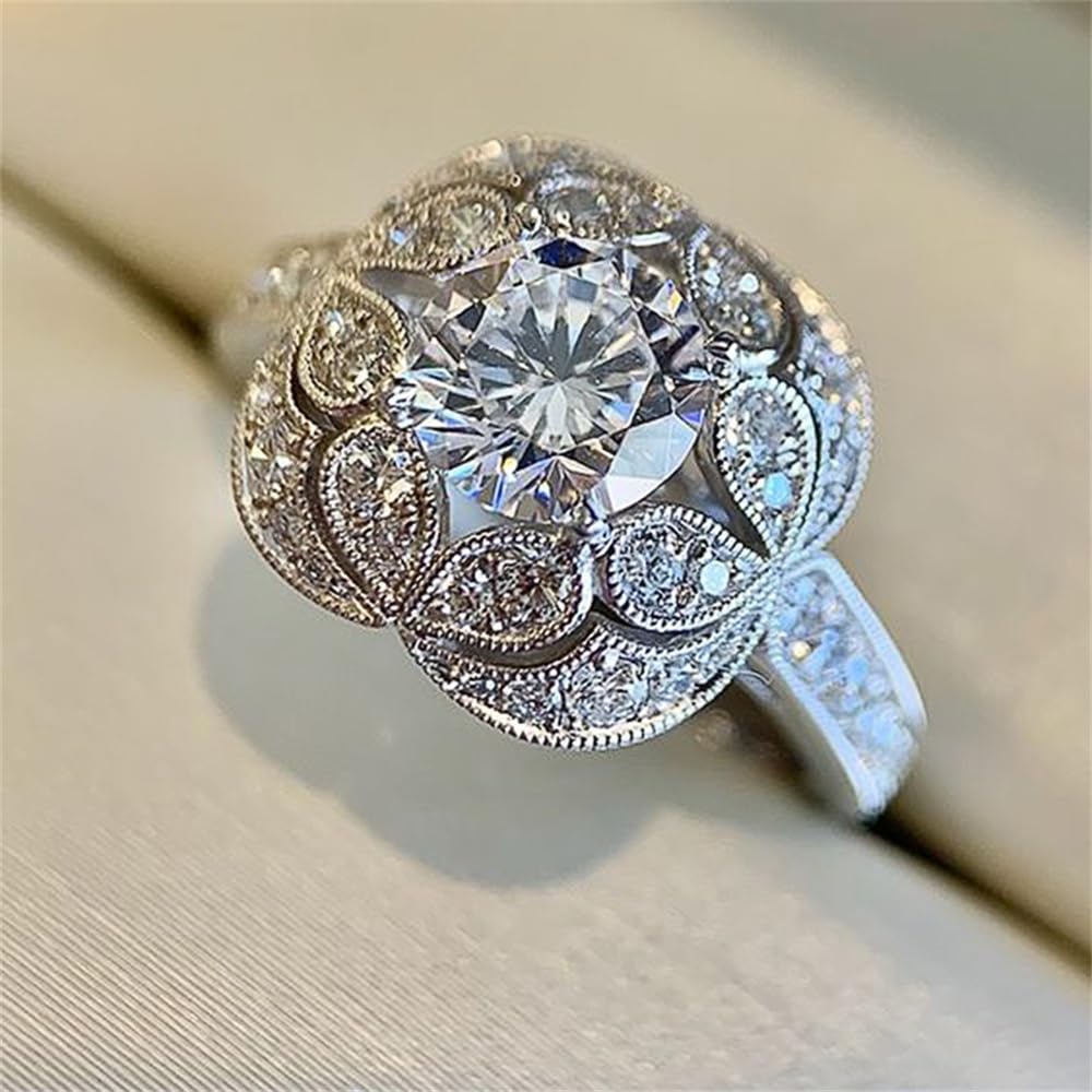 Exquisite Wedding Band with Shiny Cubic Zirconia Gorgeous Female Engagement Acce