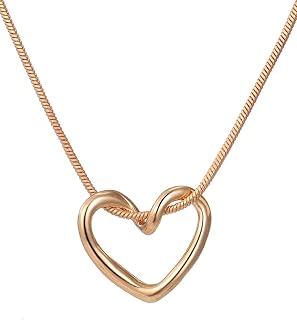 Collana minimalista con ciondolo a forma di cuore dorato per donne per tutti i giorni