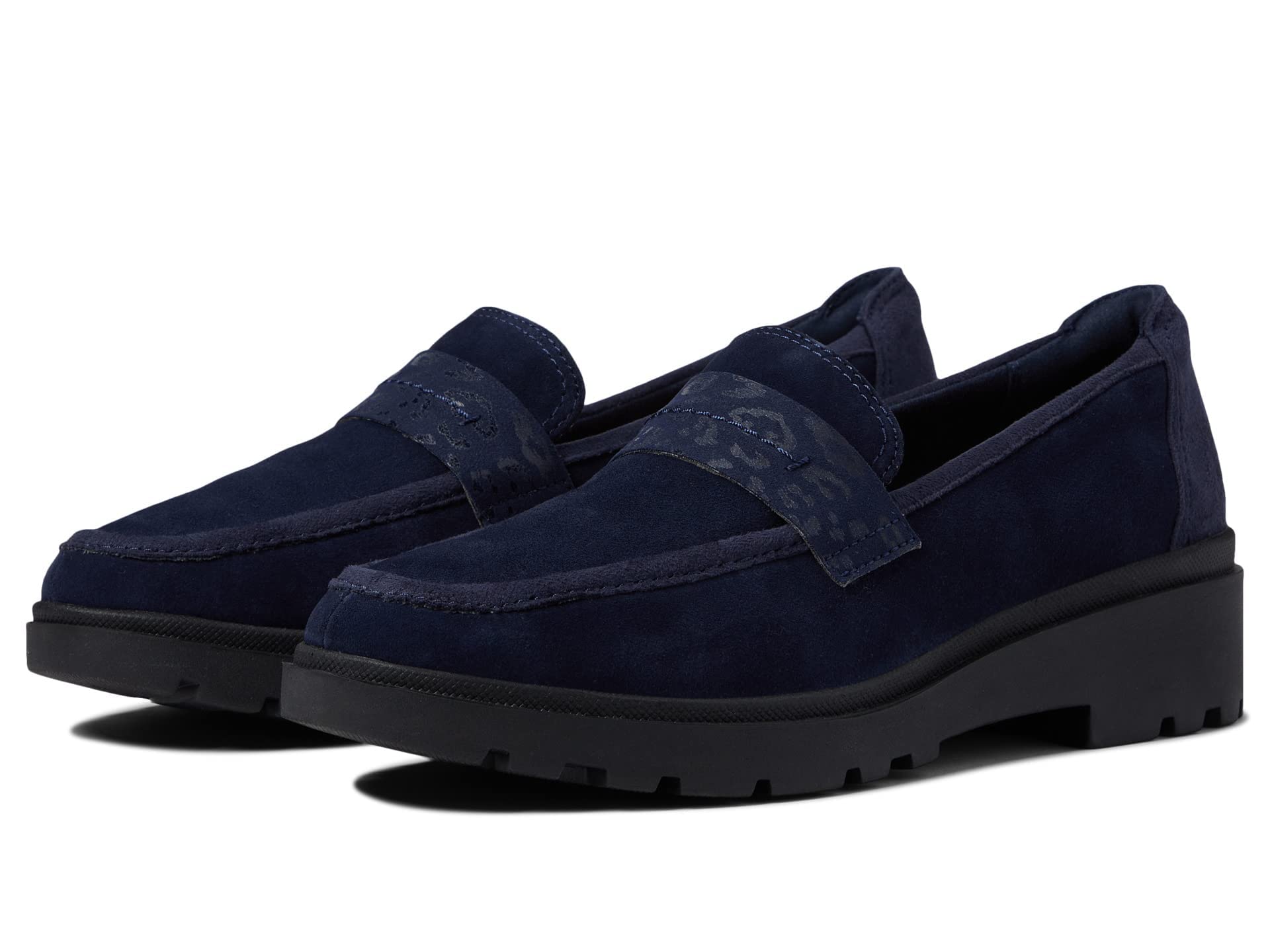 Clarks Women's Calla EaseLoafer Flat
