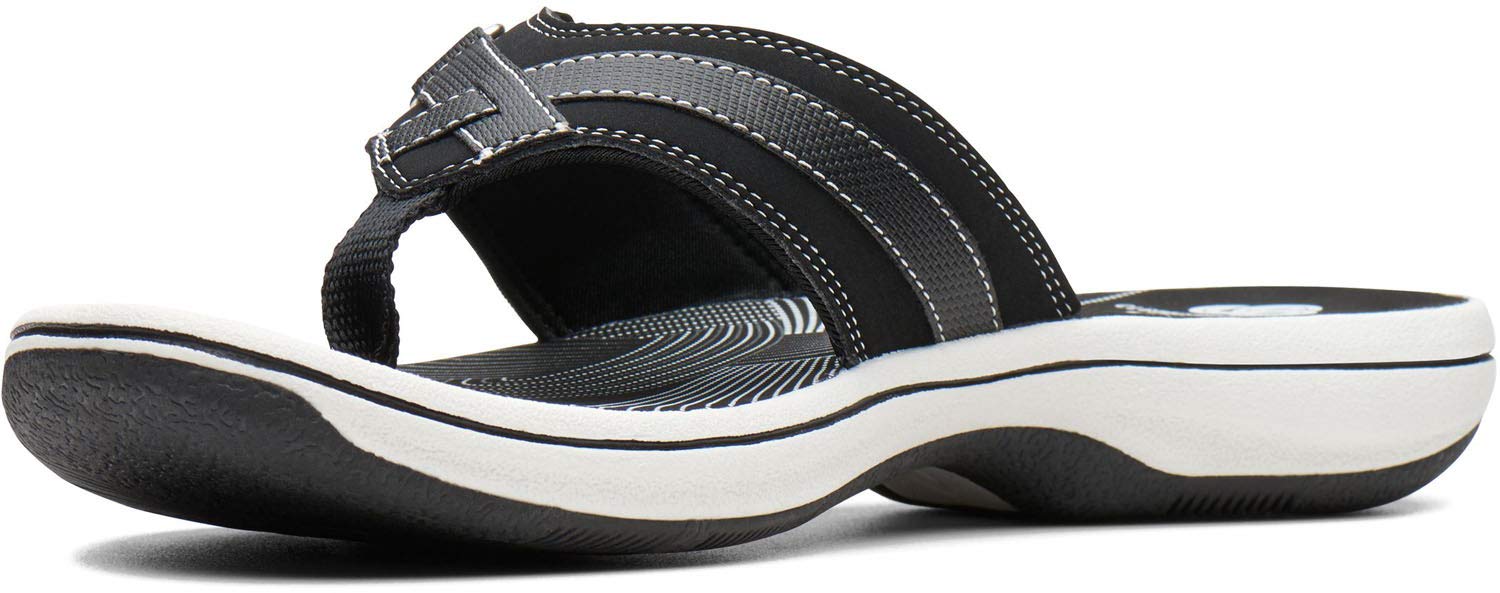 Clarks Breeze Sea flip flopsGirls & girls