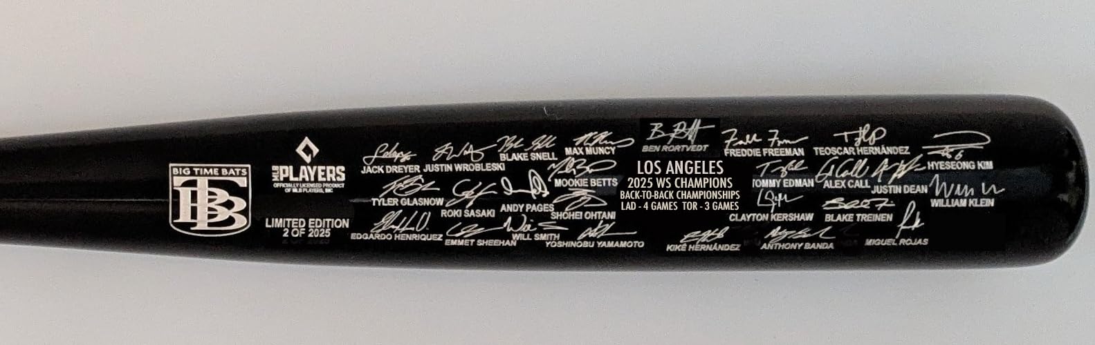 LA Dodgers 2025 WS Champions Team Signature Bat
