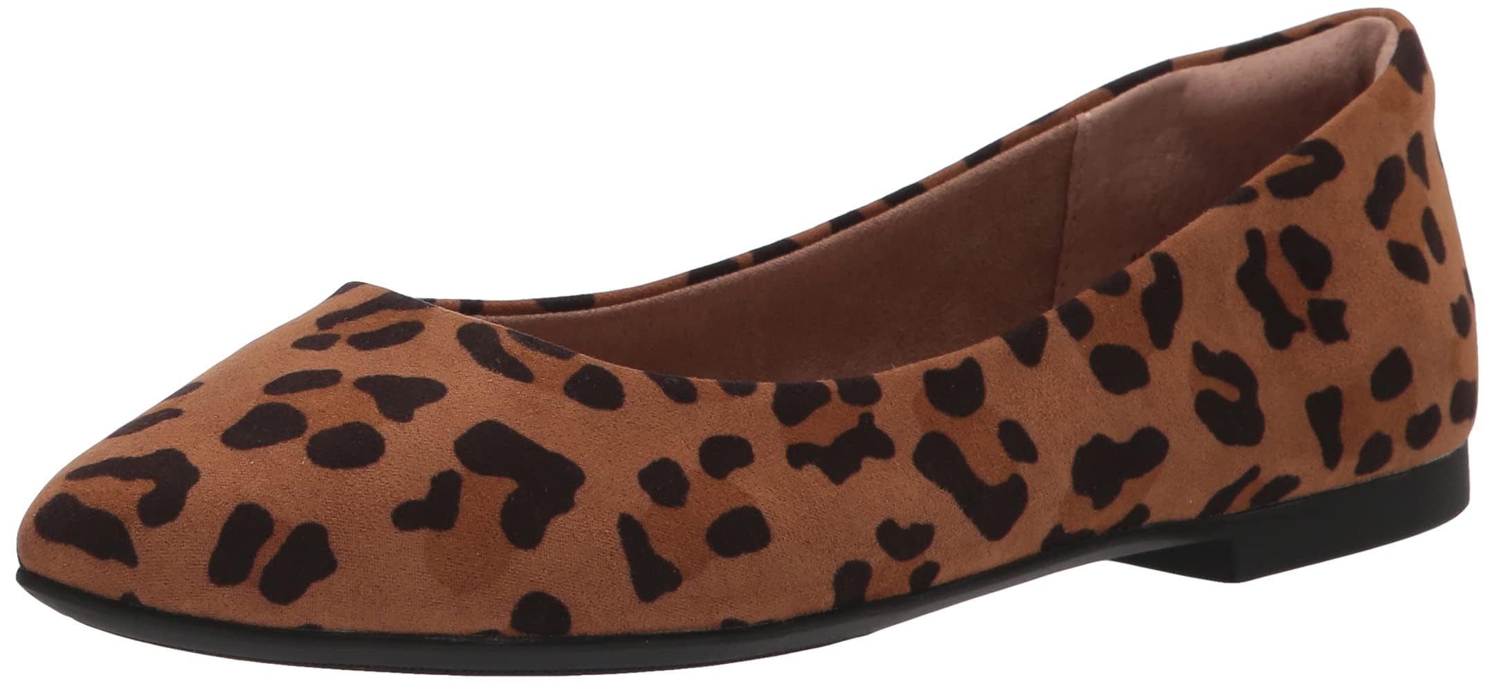 Amazon Essentials Women's Cushioned Pointed-Toe Ballet Flat, Slip-on Non-Slip Wo