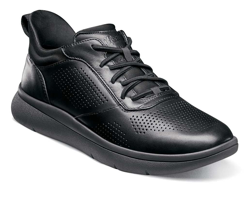 Florsheim Men's Fleet Perf Toe Black Smooth/Wide / 9.5