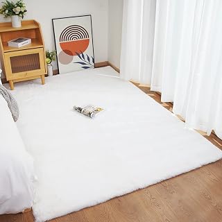 Ghouse Faux Sheepskin Rug Short Pile Washable Fluffy Plain Fur Effect Non-Slip Easy to Clean, Size: 150 x 240 cm, White