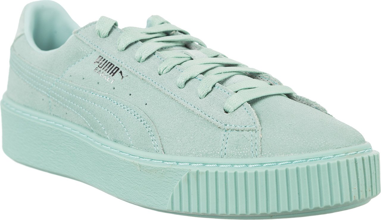 PUMA Smash WNS V2 L Women's Low-Top Sneaker