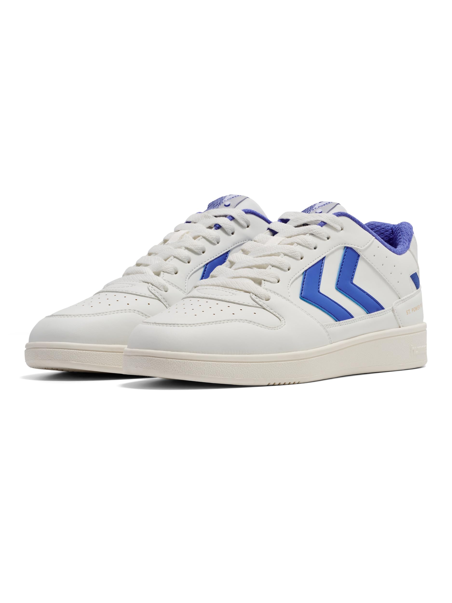 Hummel Trainers for men and women - unisex lifestyle shoes/trainers in tennis lo