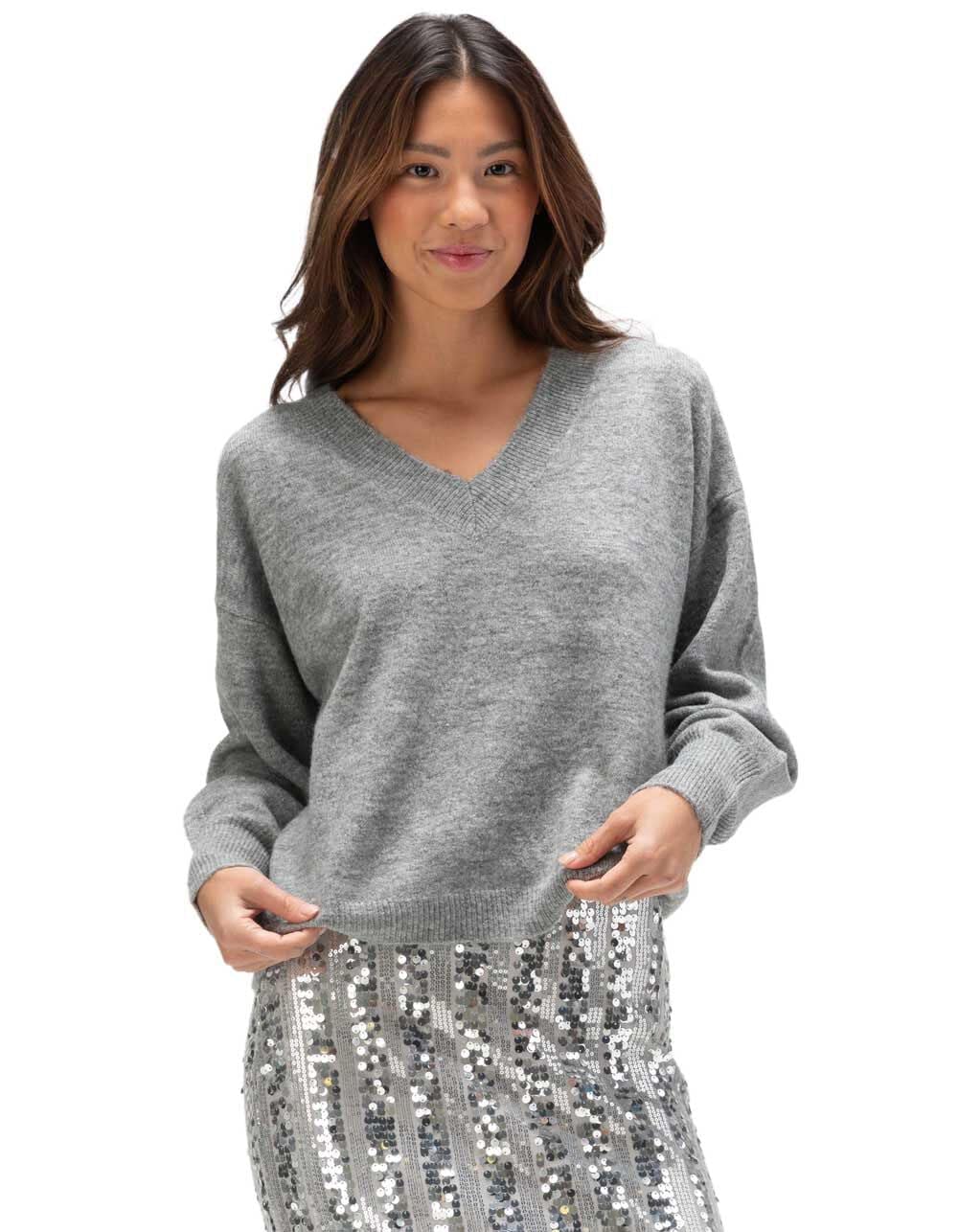 VERO MODA Vmjupiter Women's V-Neck Knitted Sweater