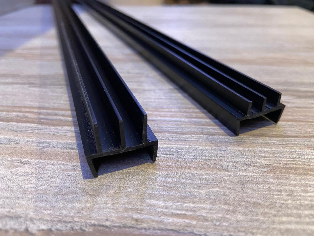 Stevio Clip on Vivarium Glass Track Runner Black To Suit 18mm Board 4mm Glass (4