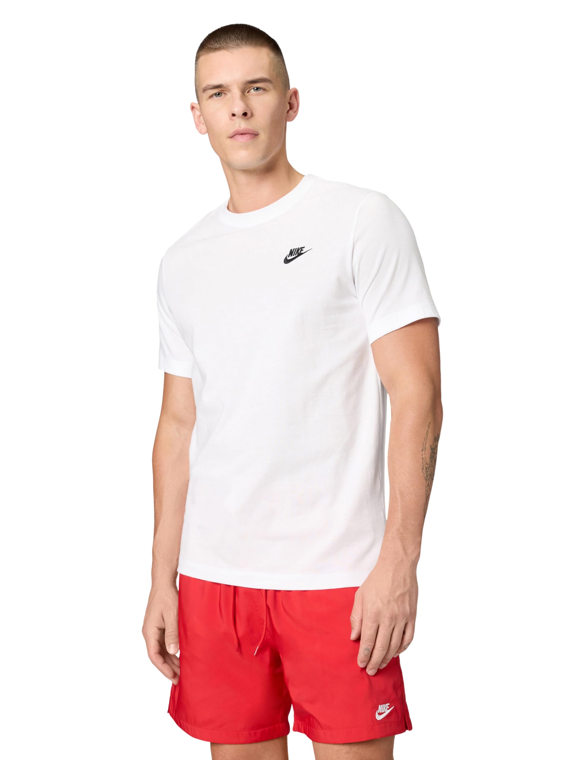 Nike Sportswear Club Men’s T-Shirt – Single Pack