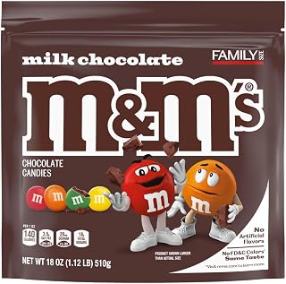 M&M'S Chocolate Candy No Artificial Flavor, No FD&C Color, Family Size 18Oz | Chocolate Candy with No Artificial Flavors, No FD&C Colors,Stand Up Pouch for parties, snacking, dessert toppings, trail mix