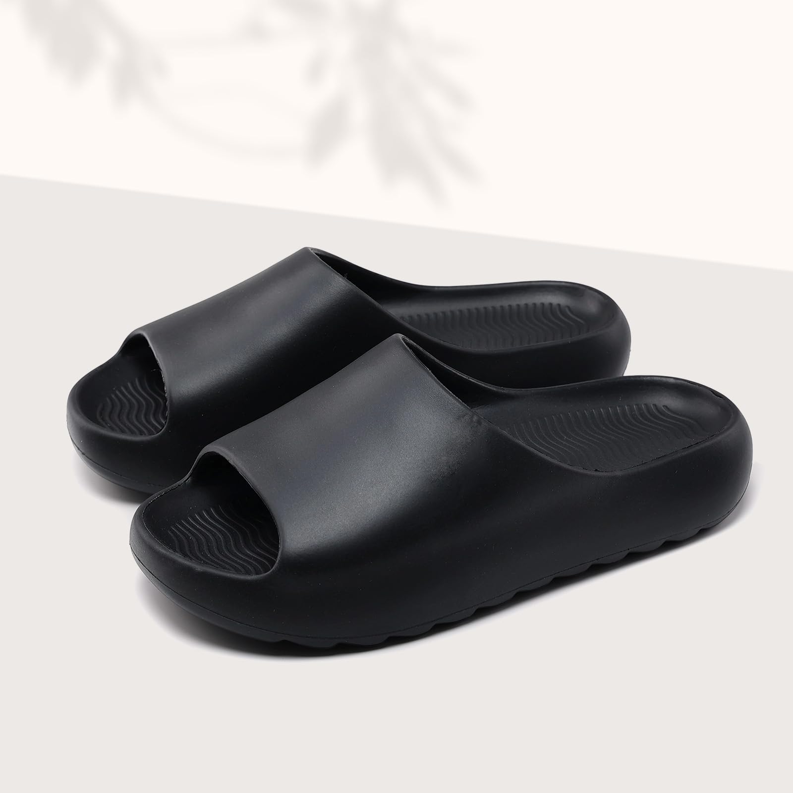 Cloud Slippers for Kids Boys Girls Shower Slippers Bath Pool Slippers Kids House