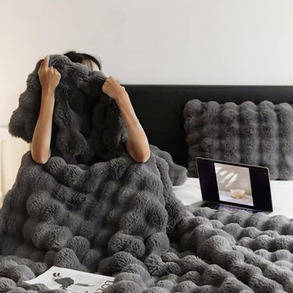 Fluffy Blanket, Single Blanket, Rabbit Fur Style, Round Blanket, 2 Pieces, Soft 