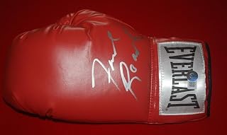 HALL OF FAMER TRAINER FREDDIE ROACH Signed Everlast Glove Beckett BK28918 - Autographed Boxing Gloves