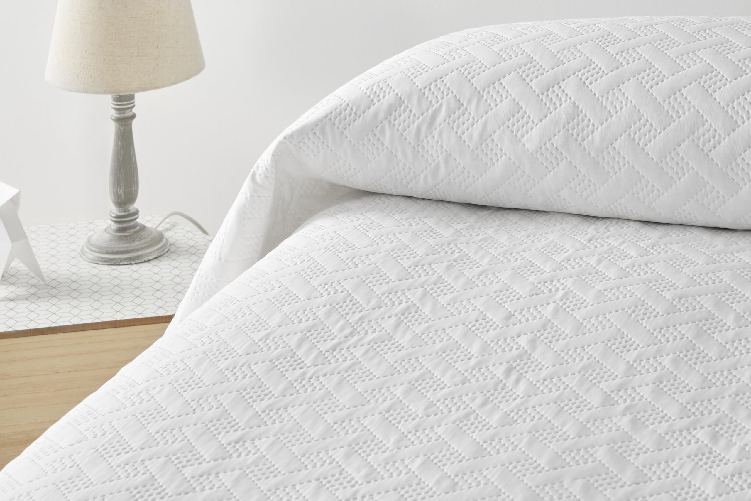 Degrees home Liso - Bedspread Boutí Thin for 180 cm Bed (270 x 260 cm) - Extra S