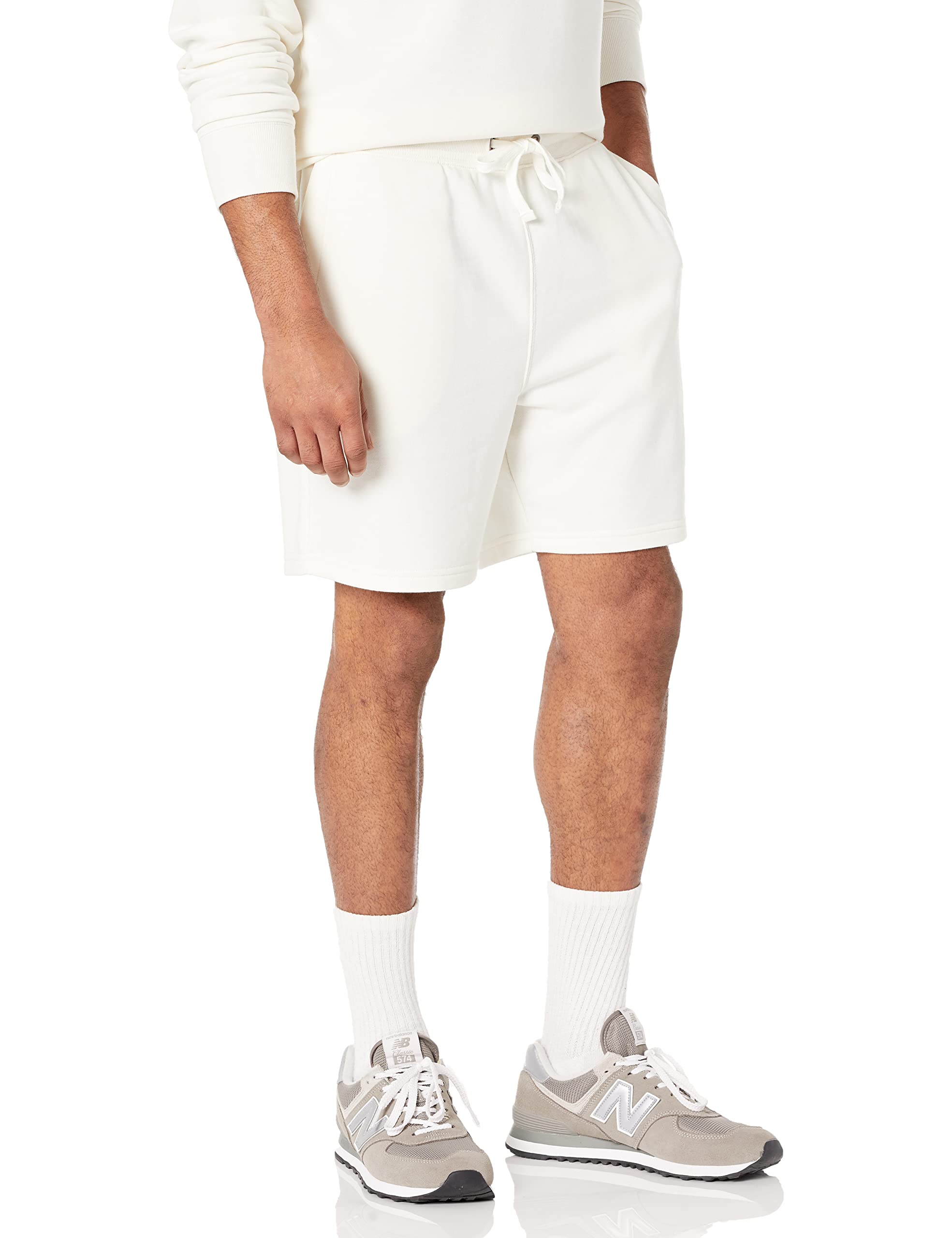 Amazon Essentials Men's Lightweight French Terry Relaxed Fit Sweat Shorts with D