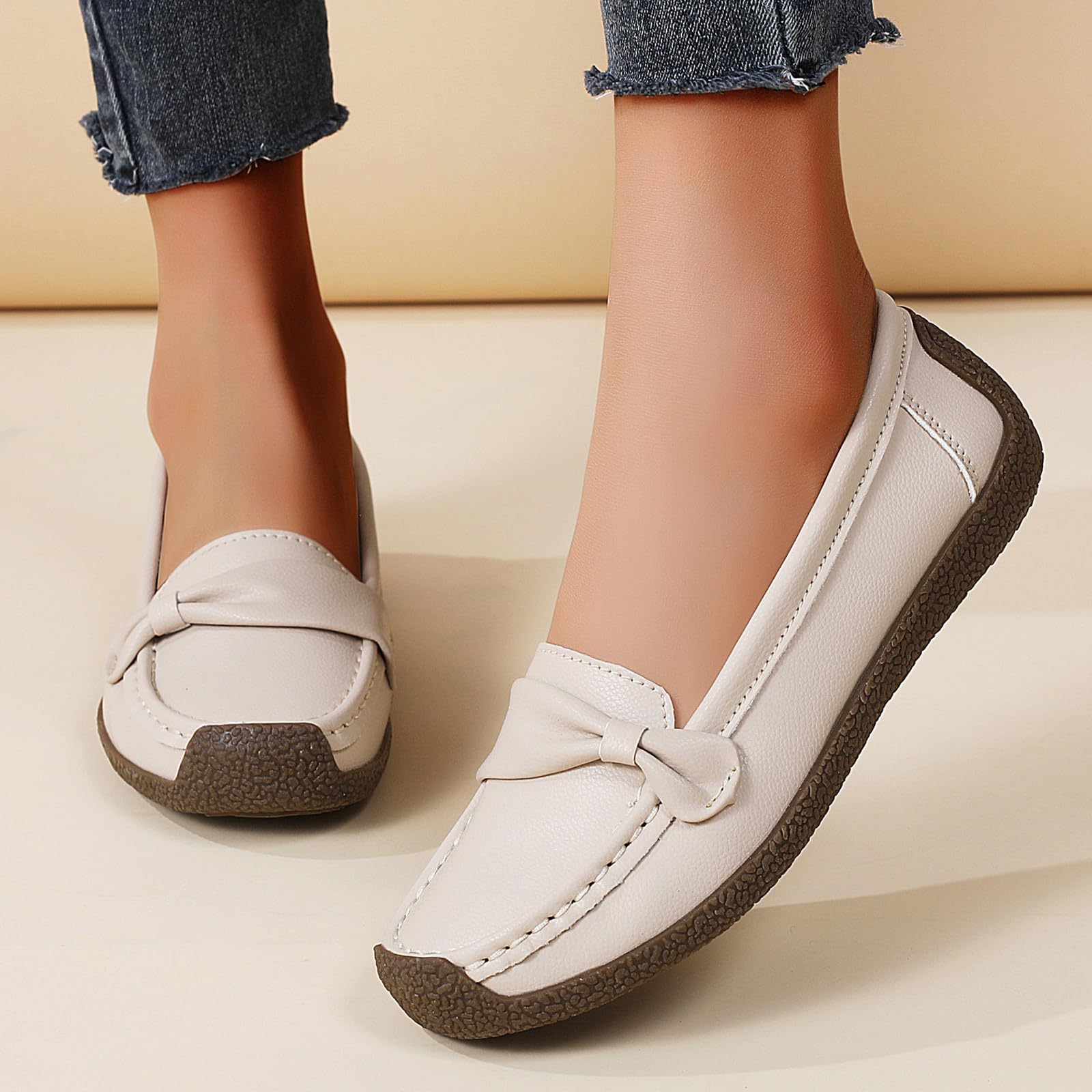 Women's Comfortable Lightweight Penny Loafers Slip On Business Casual Dress Shoe