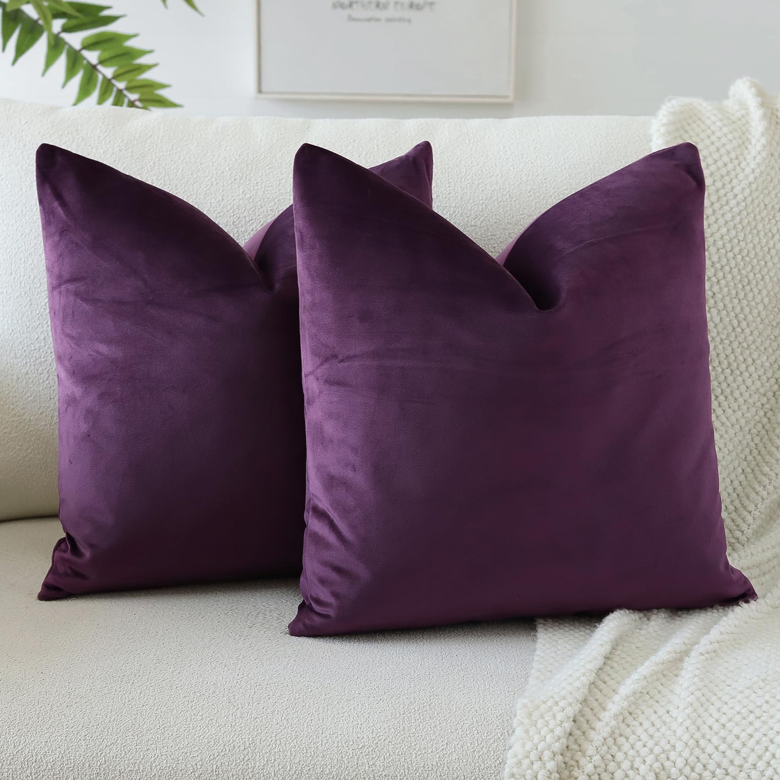 OTOSTAR Set of 2 Soft Velvet Decorative Throw Pillow Covers 16 x 16 Inch, Solid 