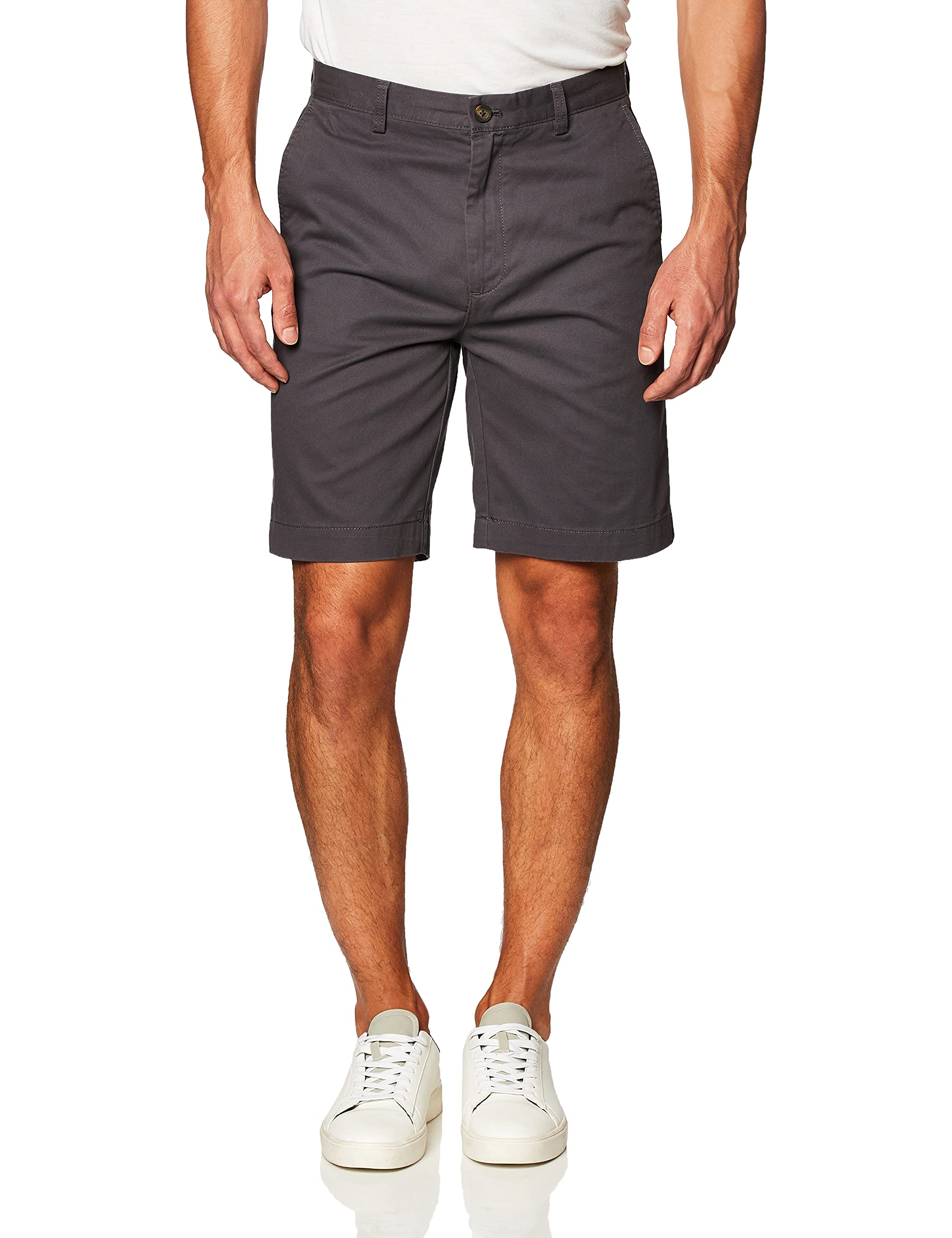 Amazon Essentials Men's Classic-Fit 9" Cotton Twill Chino Shorts with Button-Thr