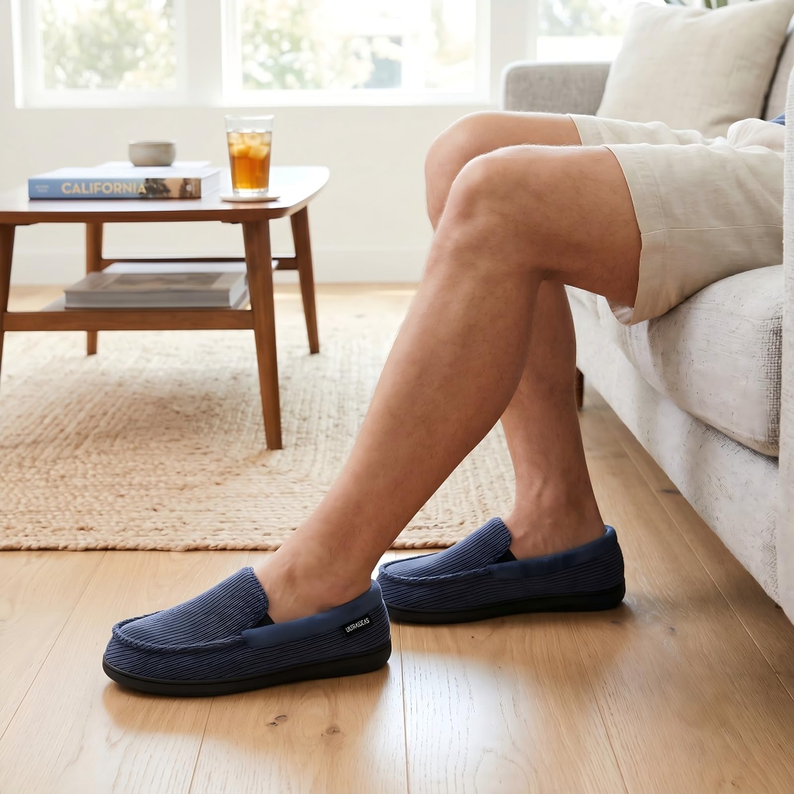 ULTRAIDEAS Men's Slippers Comfortable Memory Foam Plush Wool Lined Non-Slip Rubb