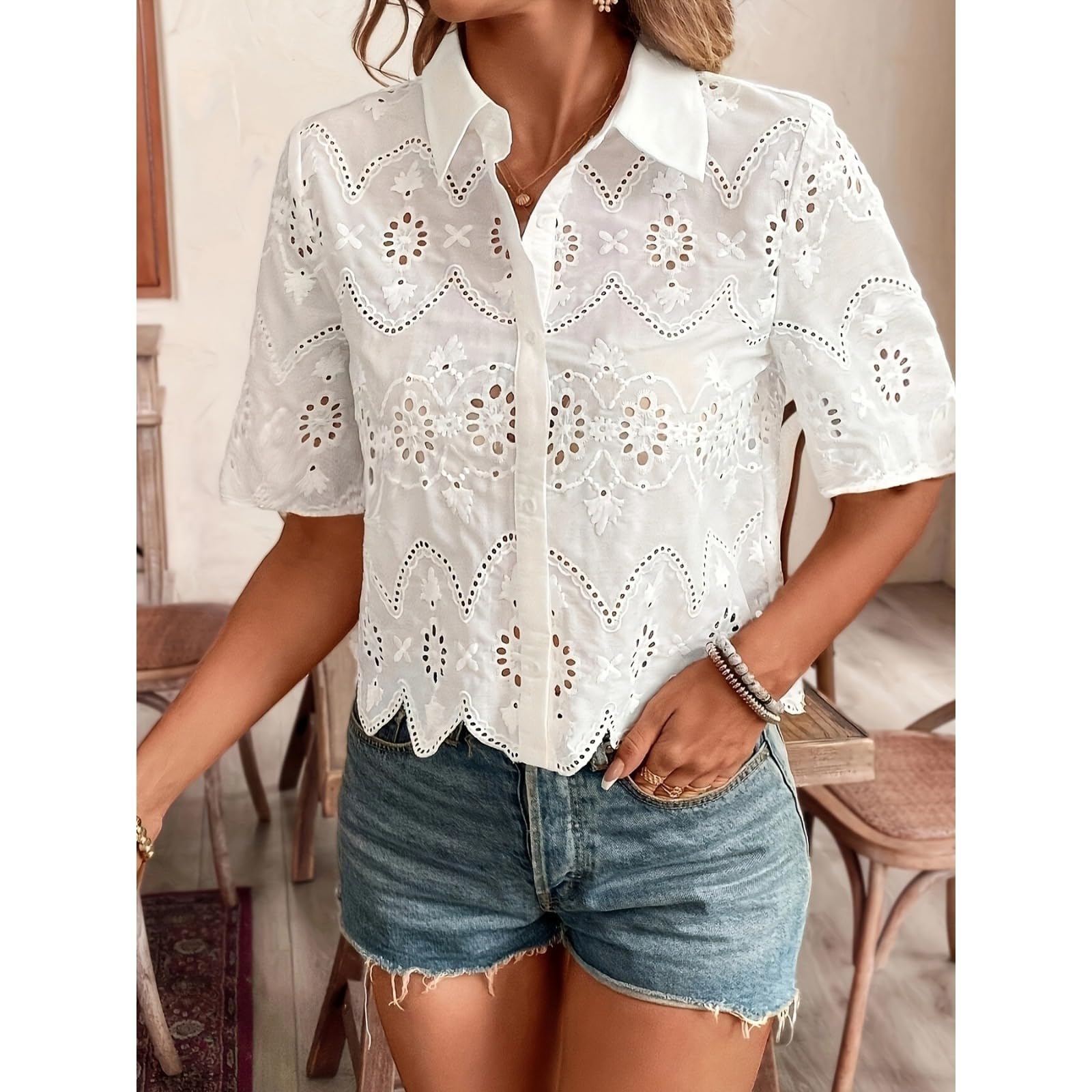 Women's Blouse Elegant White Lace Trim Floral Pattern Button Up Collar Shirt Per