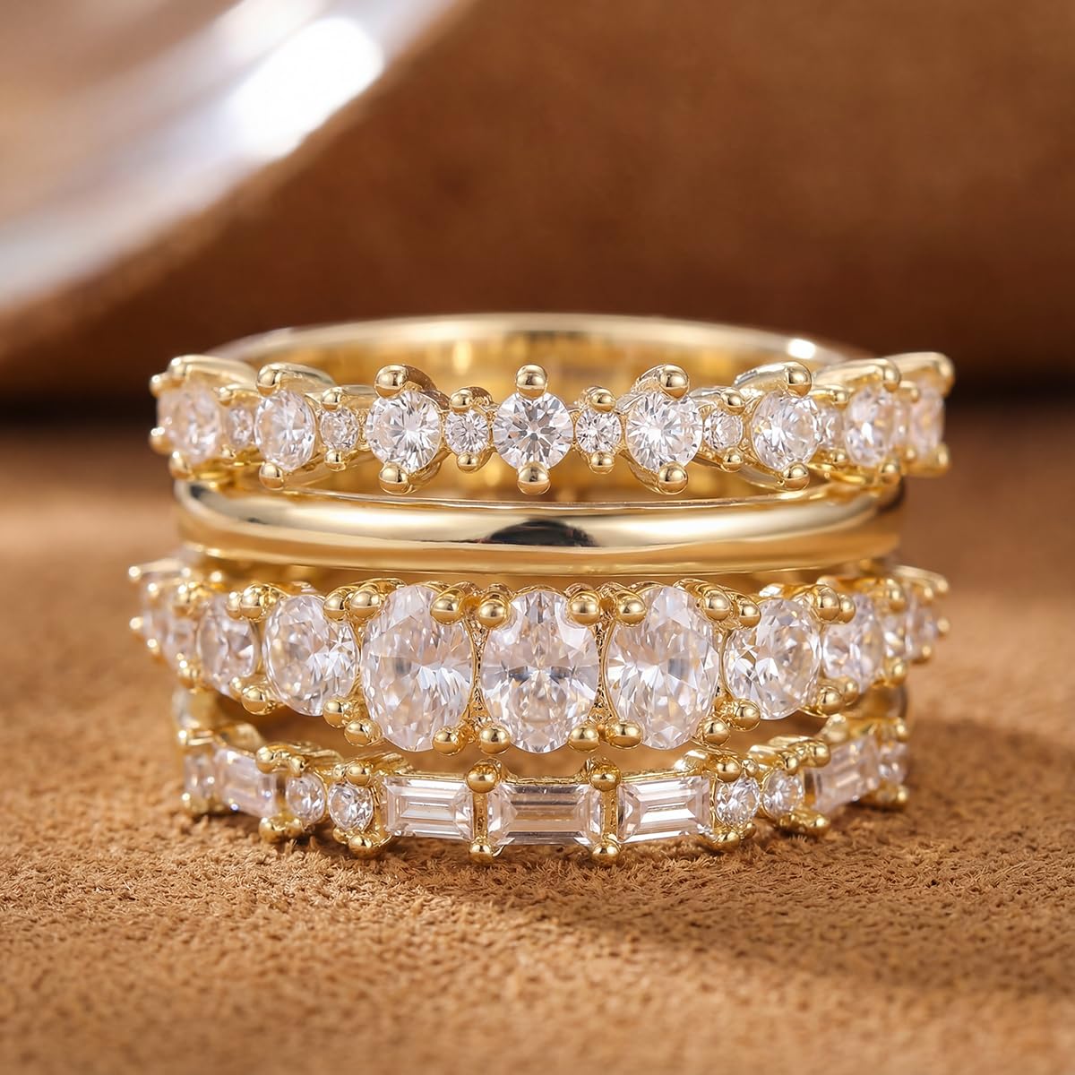 Shiny Ring Set for Women 4 Pieces Light Luxury High End Geometric Women Rings fo