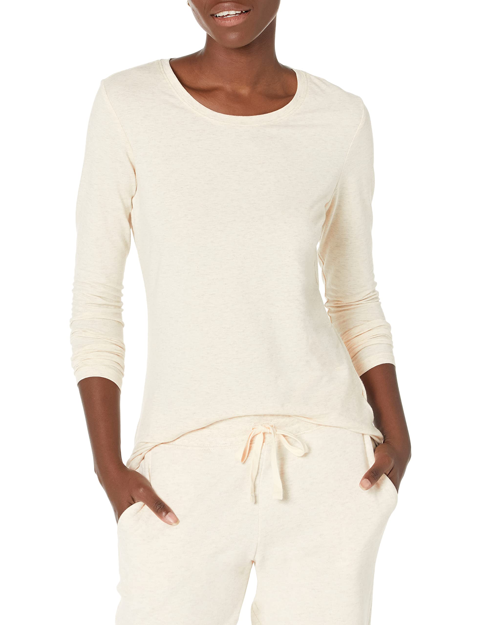 Amazon Essentials Women's Classic Fit Long Sleeve Crew Neck T-Shirt (Available i