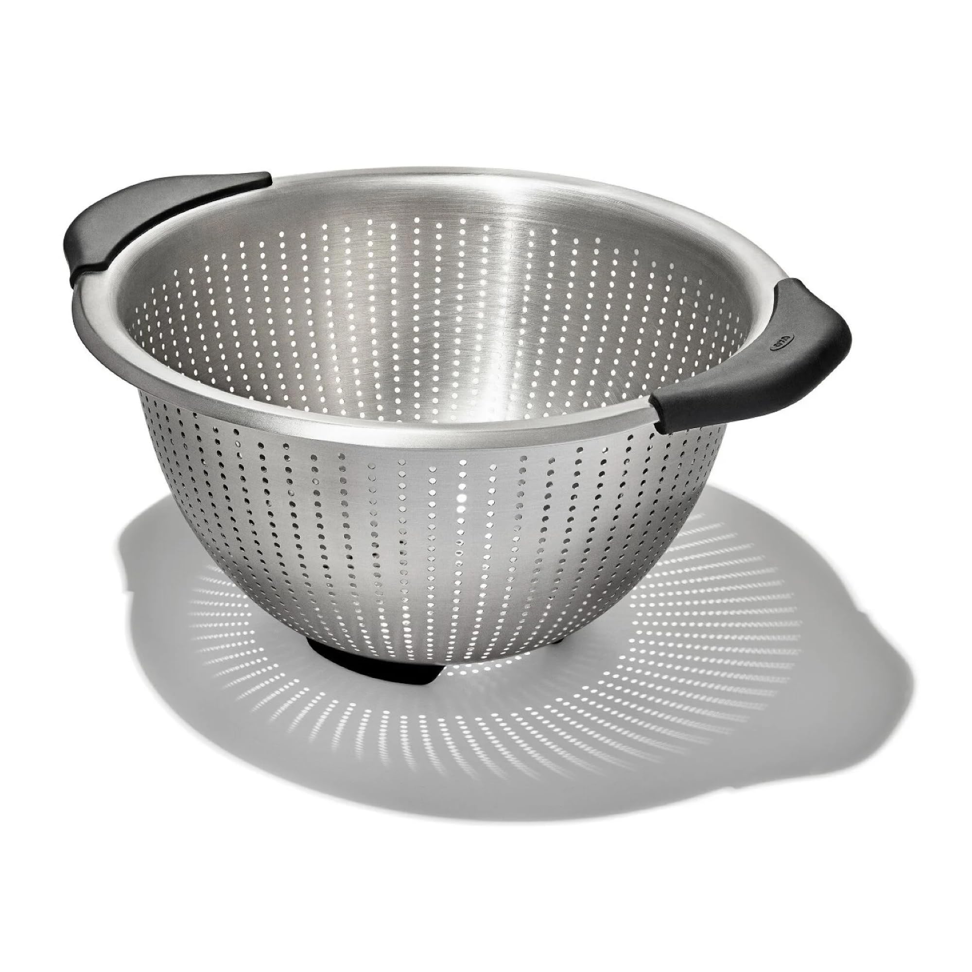 OXO Good Grips Strainer - 5 Qt Capacity, Stainless Steel | Colander, Nesting Des