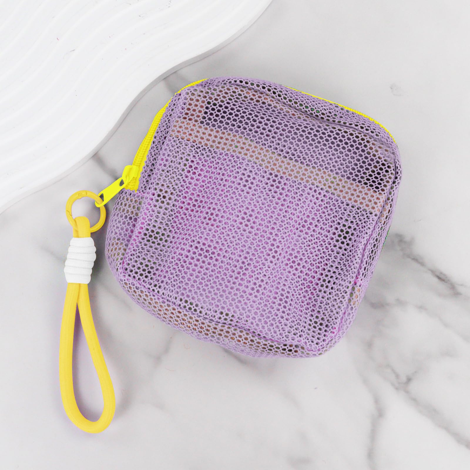 Cute mesh makeup bag, practical small mesh bag with zipper to store cosmetics an