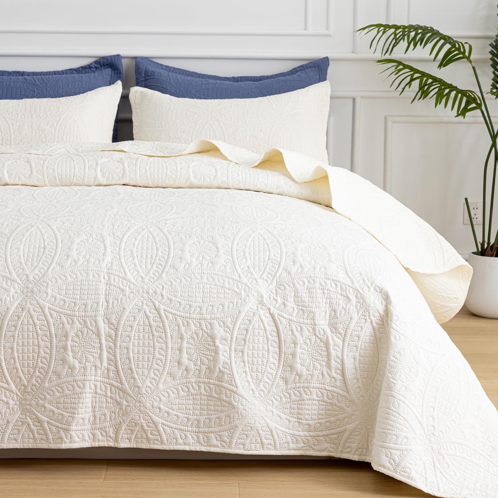 SheRest Queen Quilt Bedding Set - Soft Breathable Bed Quilts, Modern Style Embos