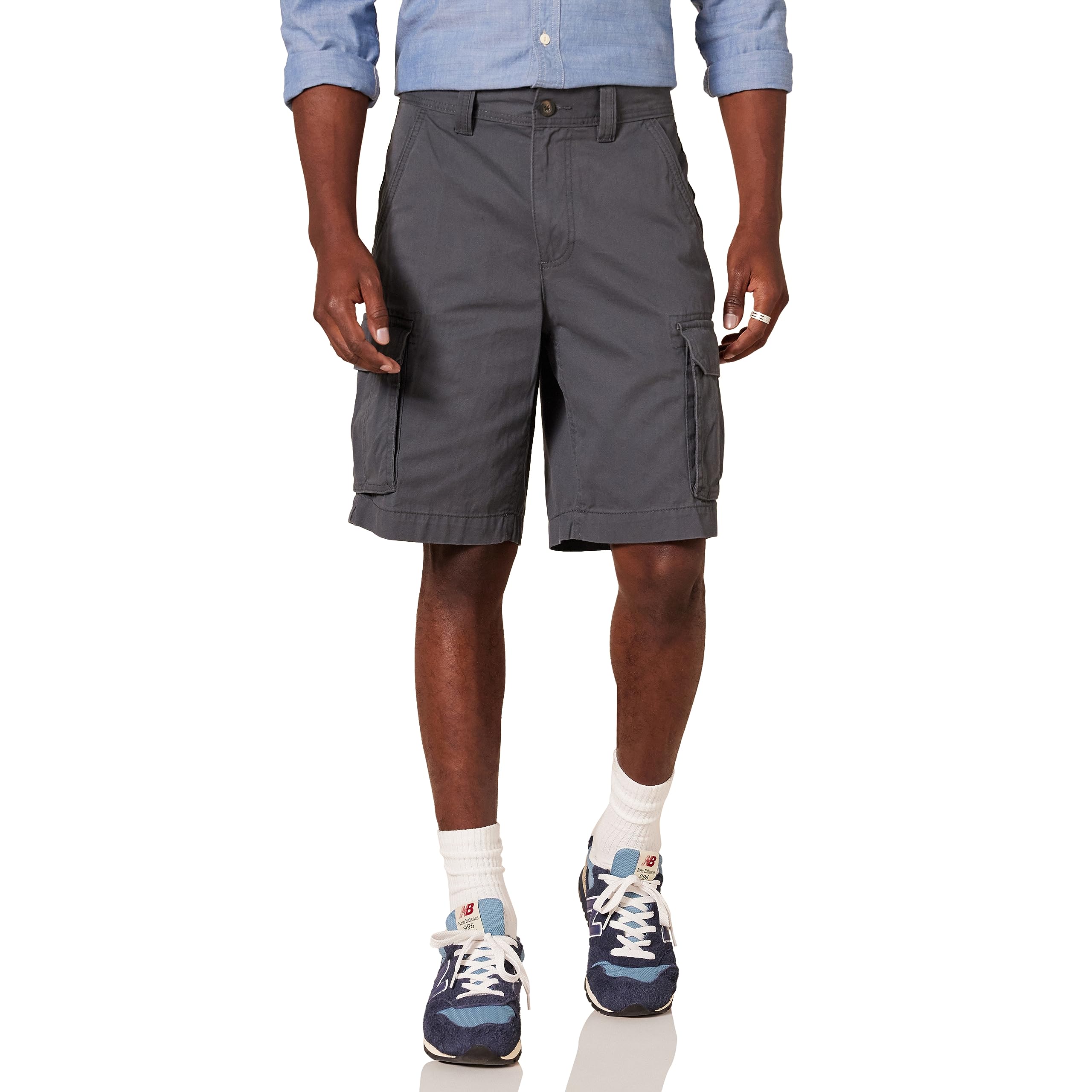 Amazon Essentials Men's 10" Classic Fit Cargo Shorts with Pockets