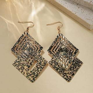 Trendy Leopard Print Earrings for Women Eye-catching Fashion Design Ideal for Casual or Evening Wear