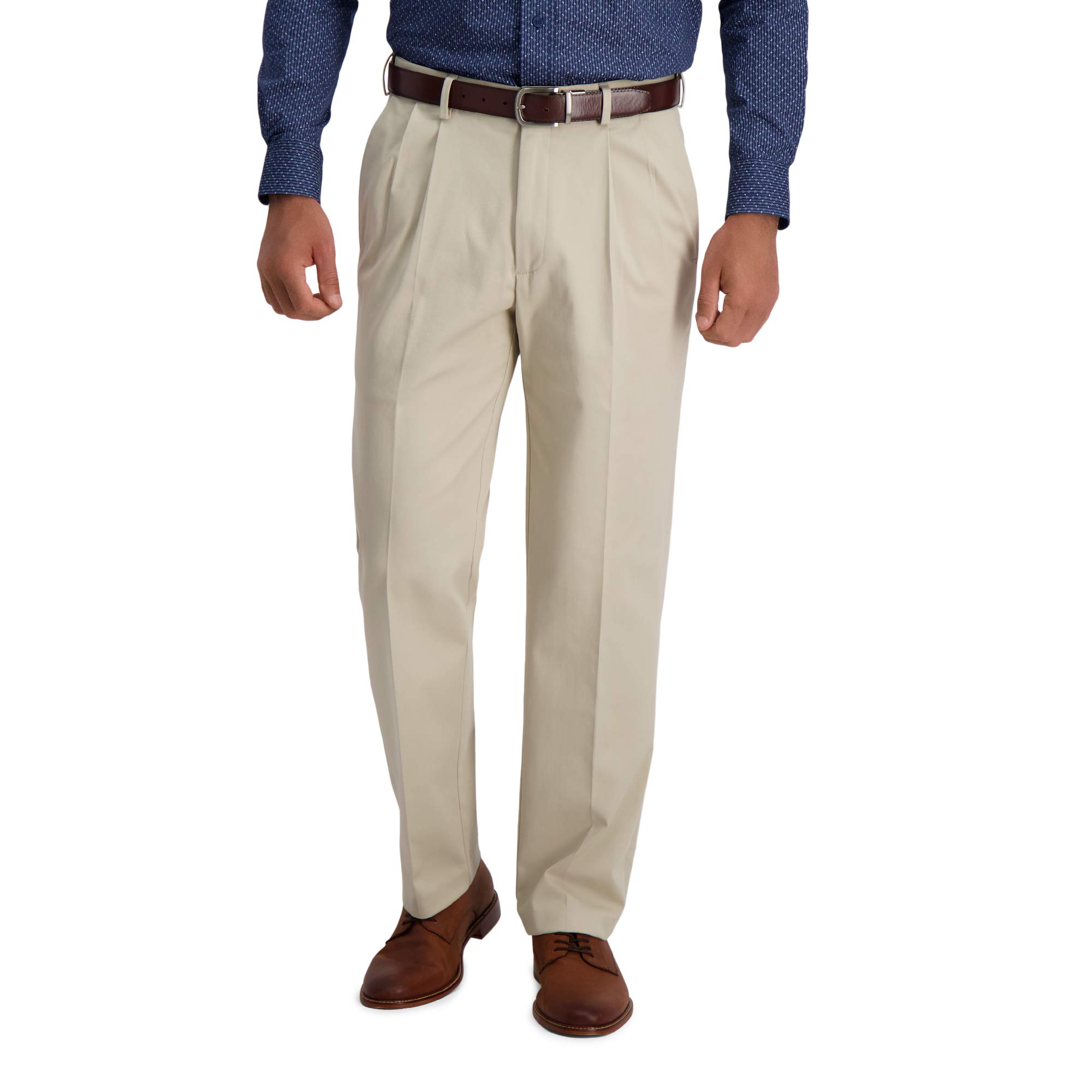 Haggar Mens Non Iron Premium Khaki Classic Fit No Pleats Stretch Waist Casual Tr
