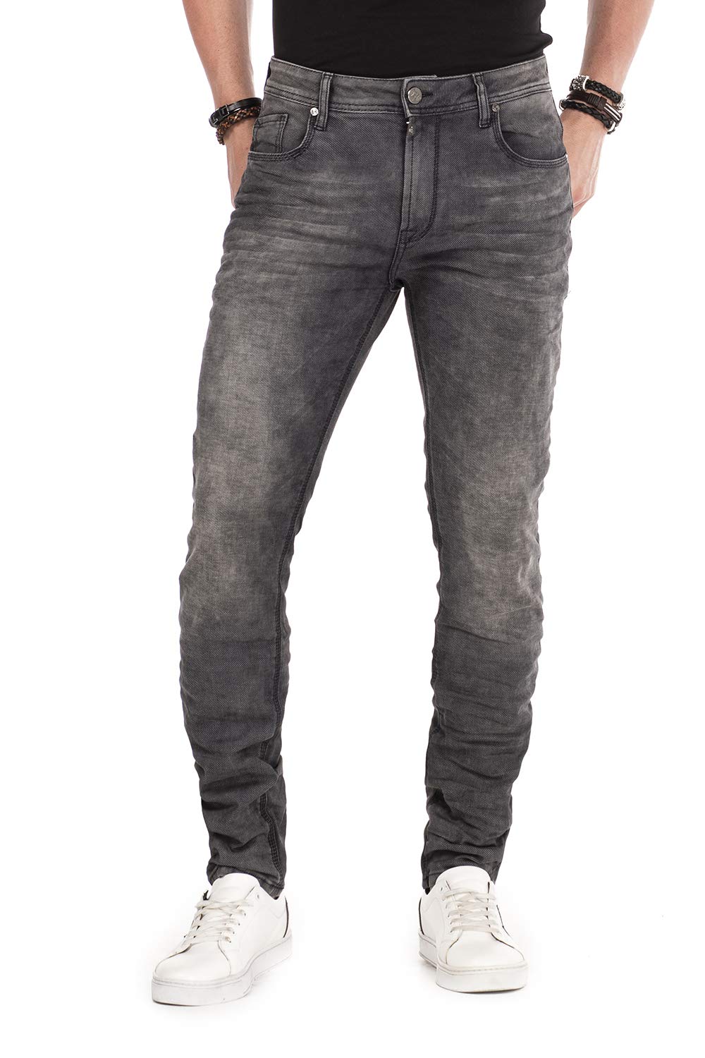 Cipo & Baxx Men's Jeans, Modern Denim, Distinctive Details, Versatile for Leisur