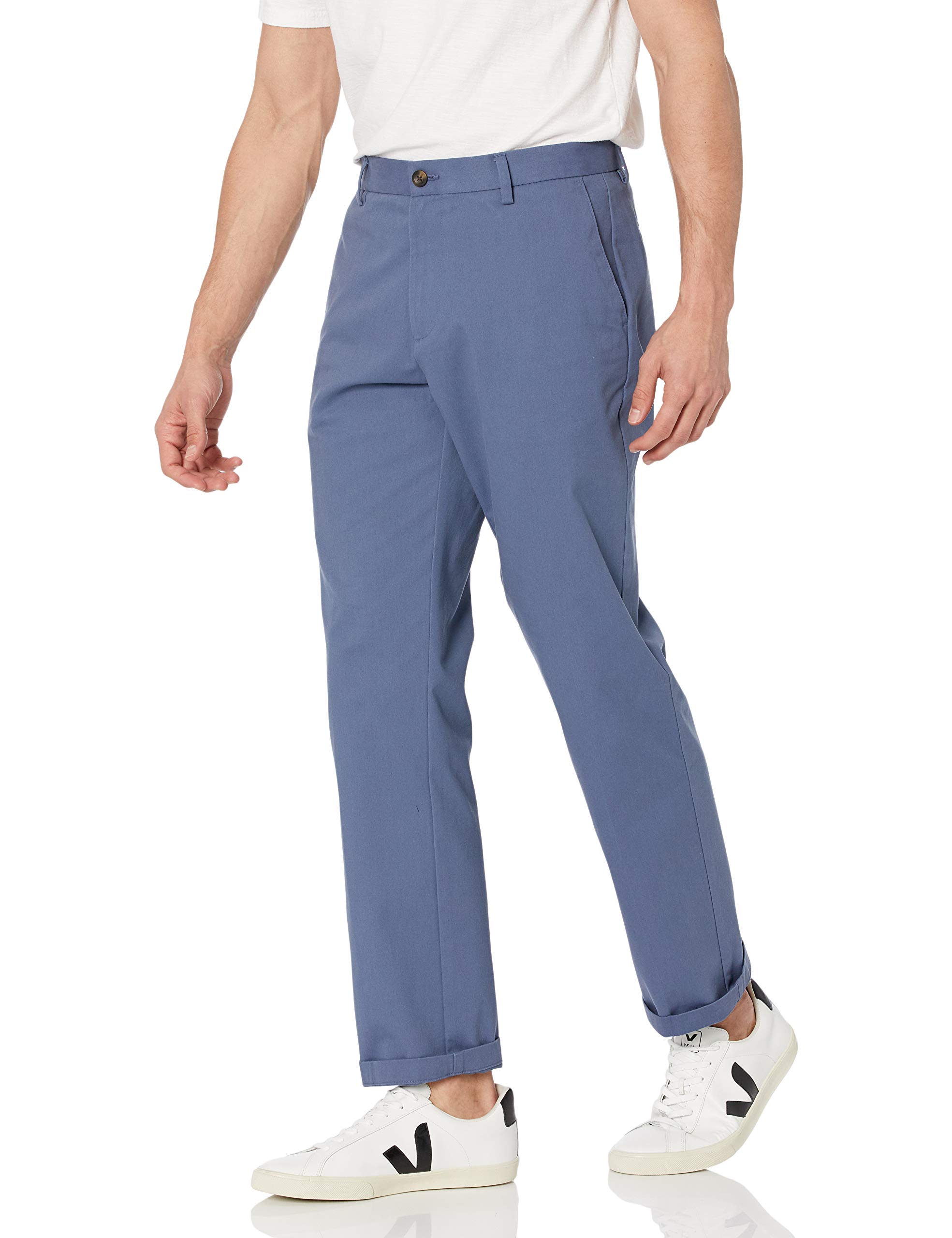 Amazon Essentials Men's Classic Fit Stretch Chino Trousers without Front and Wri